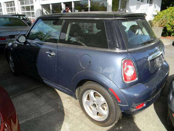 2011 Mini Cooper ONLY 55K Miles - cars & trucks - by dealer -... for sale in Bellevue, WA – photo 4