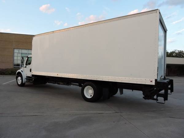 2011 FREIGHTLINER M2 26 FOOT BOXTRUCK W/LIFTGATE with for sale in Grand Prairie, TX – photo 19