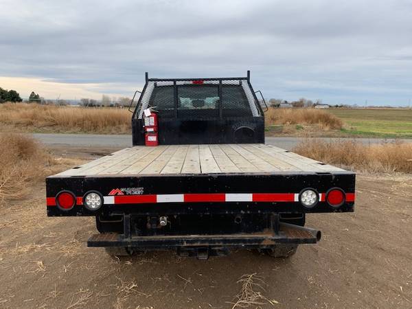 2019 Ford F350 4X4 Flat bed! LOW MILES! - cars & trucks - by dealer... for sale in Jerome, NV – photo 4