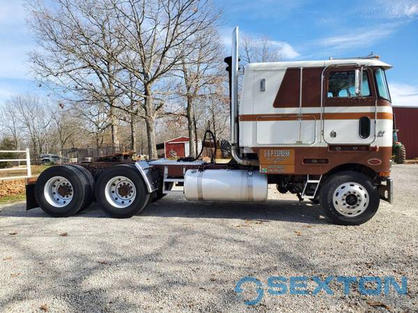 1982 Peterbilt 362 - cars & trucks - by owner - vehicle automotive... for sale in Pomona, MO – photo 14