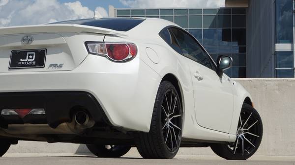 2015 Scion FR-S *(( 6 SPEED MANUAL FRS ))* Pearl White !! for sale in Austin, TX – photo 15