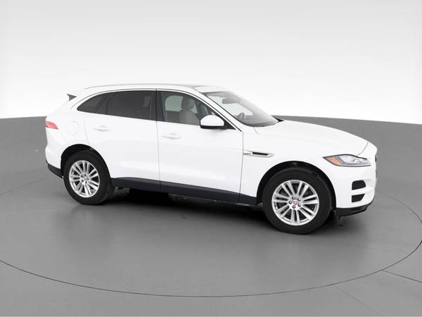 2018 Jag Jaguar FPACE 35t Prestige Sport Utility 4D suv White - -... for sale in Pittsburgh, PA – photo 14
