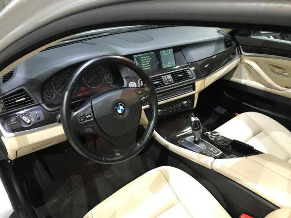 2011 BMW 5 Series 4dr Sdn 535i xDrive AWD - Payments starting at... for sale in Woodbury, NY – photo 10