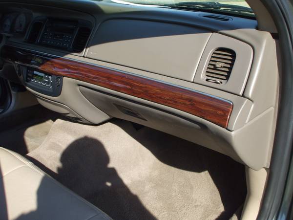 2004 MARQUIS 4DR+V-8+AUTO+COLD A/C+EXTRA NICE & CLEAN+RUNS/ DRIVES... for sale in Mannford, OK – photo 17