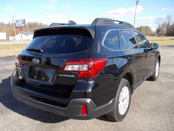 *** 2018 Subaru Outback Premium AWD w/ Eyesight Crash Avoidance*** -... for sale in Howard City, MI – photo 5
