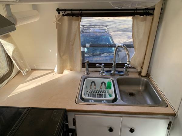 1991 Toyota Odyssey 4x4 Motorhome Camper - V6 - - by for sale in Boulder, CO – photo 6