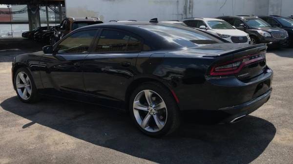 2018 Dodge Charger R/T Sedan - cars & trucks - by dealer - vehicle... for sale in Richmond Hill, NY – photo 5