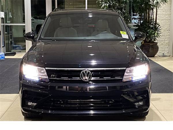 Used 2020 Volkswagen Tiguan 2 0T SE R-Line Black for sale in Scottsdale, AZ – photo 6