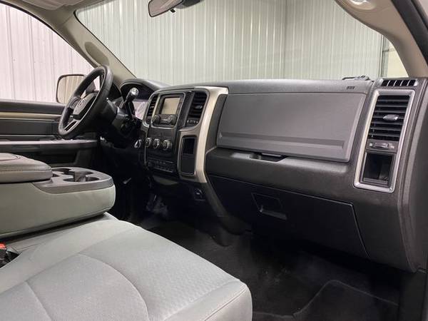 2018 Ram 2500 Crew Cab - Small Town & Family Owned! Excellent for sale in Wahoo, NE – photo 10