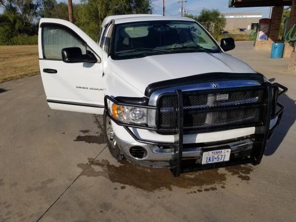 Dodge 2500 Ram 05 excellent 5.9 for sale in Chico, TX – photo 3