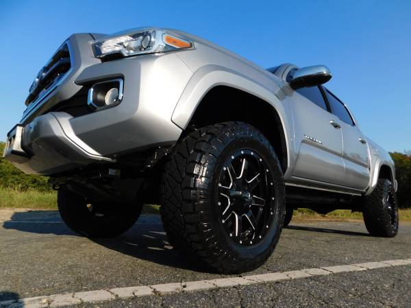 LIFTED 16 TOYOTA TACOMA LIMITED DOUBLE CAB 4X4 *SUNROOF* LOW MILES!!... for sale in KERNERSVILLE, NC – photo 11