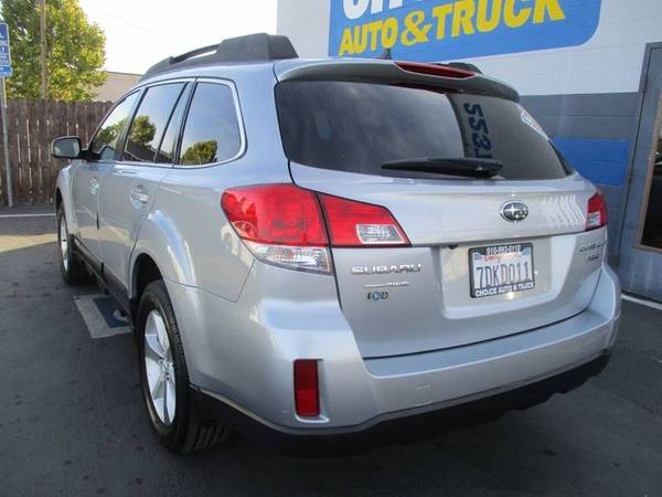2014 Subaru Outback 3.6R Limited AWD 4dr Wagon Don't miss this one!... for sale in Sacramento , CA – photo 4