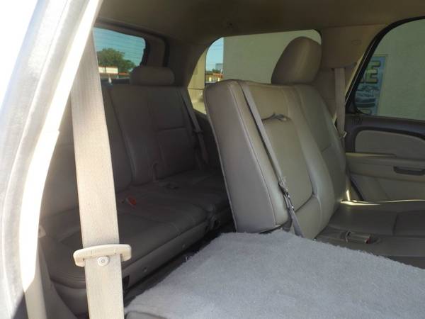 2011 Chevrolet Tahoe 2WD 4dr 1500 LS with Assist steps, Black for sale in Fort Myers, FL – photo 13