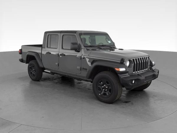 2020 Jeep Gladiator Sport Pickup 4D 5 ft pickup Gray - FINANCE... for sale in milwaukee, WI – photo 15