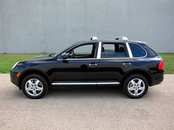 2006 Porsche Cayenne S -- All Wheel Drive ** LOW Miles ** Desirable Bl for sale in Madison, WI – photo 8