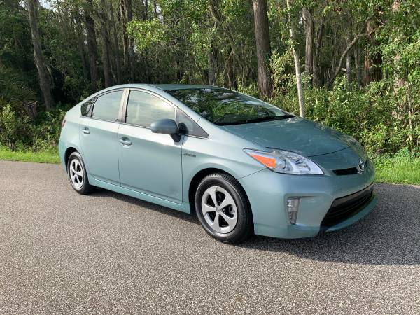 2014 Toyota Prius Hybrid Rear Camera Bluetooth USB ONLY 63K MILES -... for sale in Lutz, FL – photo 2