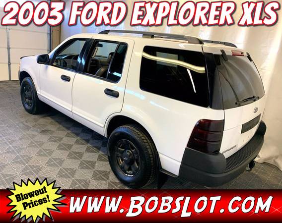 2003 Ford Explorer XLS 4WD SUV 4x4 - Excellent - - by for sale in Pittsburgh, PA – photo 8