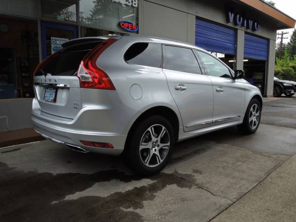 2014 Volvo XC60 T6 AWD Premier Plus Bright Silver, Charcoal Leather,... for sale in Portland, OR – photo 5
