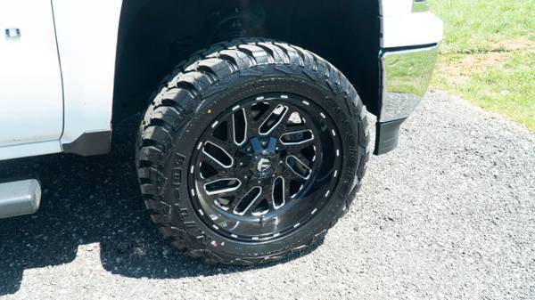 3 INCH LIFTED 2014 LT Z71 1 OWNER CLEAN CARFAX - - by for sale in Kernersville, VA – photo 6