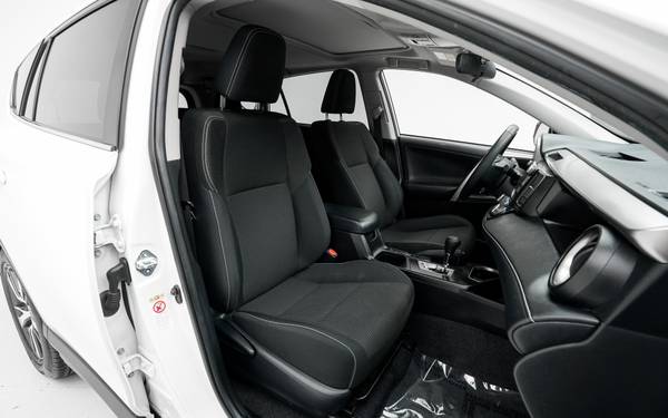 2018 Toyota RAV4 XLE only 35K MILES!!! - cars & trucks - by dealer -... for sale in Burbank, CA – photo 21