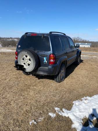 2002 Jeep Liberty Limited for sale in Knoxville, IA – photo 4