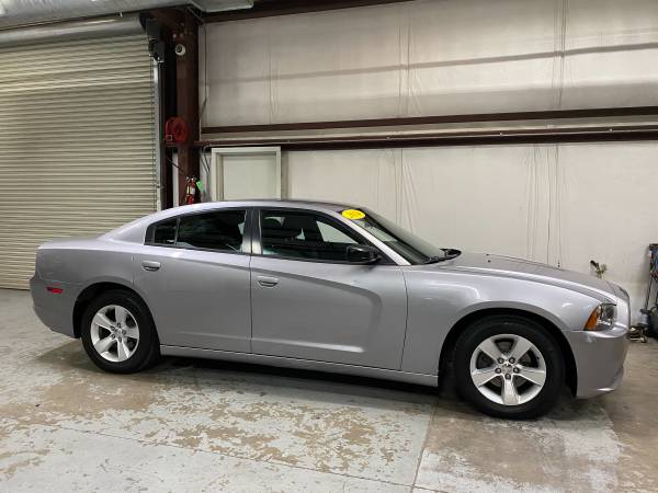 2014 Dodge Charger 4dr Sdn SE RWD, V6, Cold AC, Fun To Drive!!! -... for sale in Madera, CA