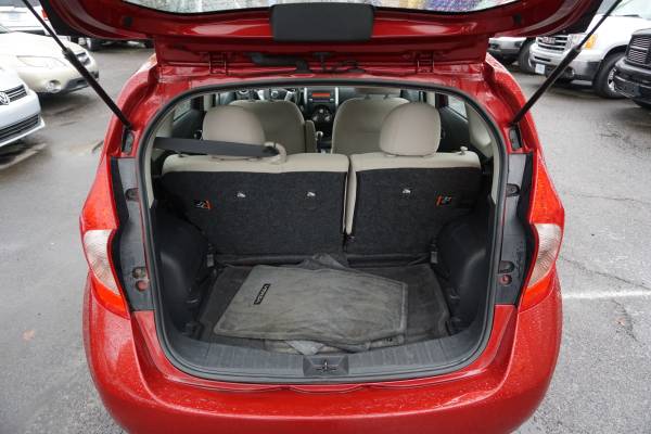 ☾ 2014 Nissan Versa Note SV Hatchback ▶ Low Miles ▶ Great MPG! for sale in Eugene, OR – photo 14