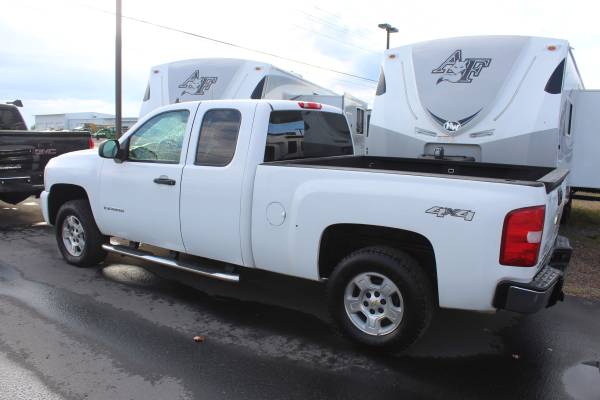 2008 Chevy Silverado LT 4X4-Black Leather-Tow Pkg-V8 for sale in Kalispell,MT, MT – photo 3