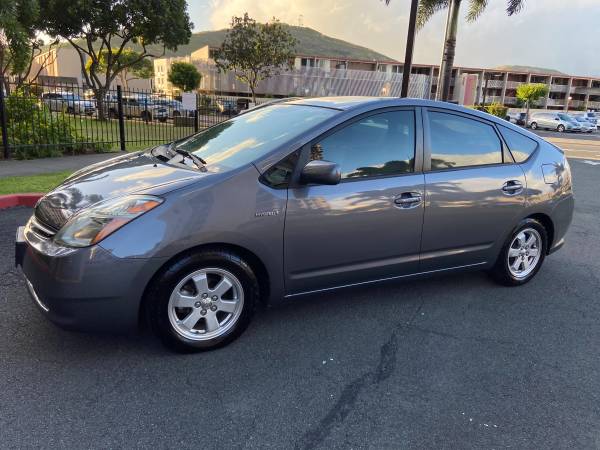 2008 Toyota Prius nice and clean reliable daily drive - cars & for sale in Honolulu, HI – photo 2