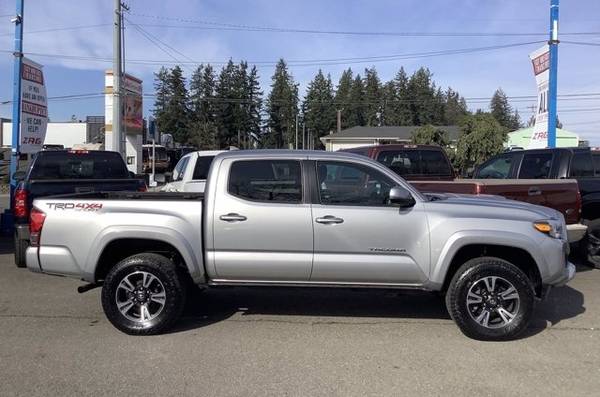 2017 Toyota Tacoma - - by dealer - vehicle automotive for sale in Lynnwood, WA – photo 21