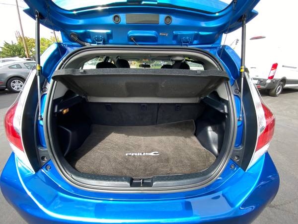 2016 Toyota Prius c Two - Clean Carfax! 53 MPG! - cars & trucks - by... for sale in Corvallis, OR – photo 19