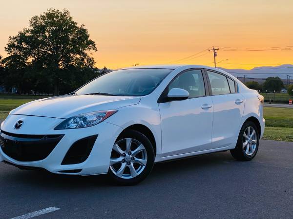 2011 MAZDA MAZDA 3 TOURING ( ONE OWNER ) - cars & trucks - by owner... for sale in West Sand Lake, NY – photo 2