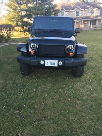 Jeep Wrangler 2 door Sahara 4x4 - cars & trucks - by owner - vehicle... for sale in Gridley, IA – photo 11