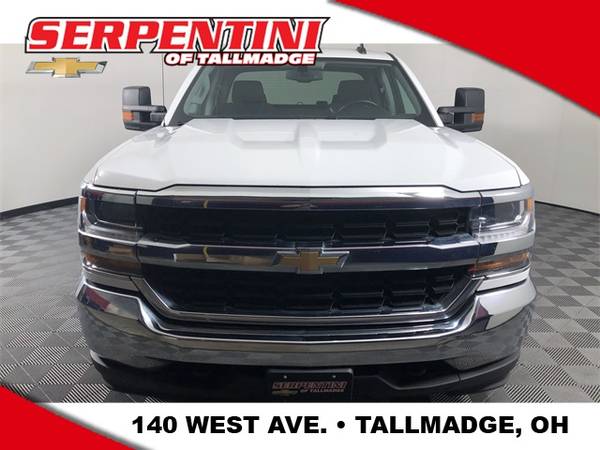 2018 Chevy Chevrolet Silverado 1500 LT pickup Summit White - cars &... for sale in Tallmadge, OH – photo 11