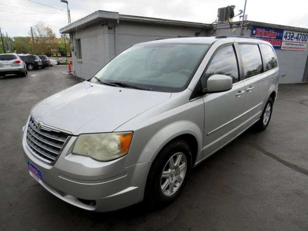 2010 Chrysler Town Country 4dr Wgn Touring - 3 DAY SALE! - cars & for sale in Merriam, MO – photo 5