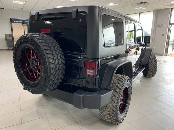 2015 Jeep Wrangler Unlimited Willys Wheeler Edition for sale in Springfield, IL – photo 7