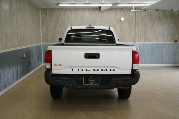 2017 Toyota Tacoma SR Access Cab 6 Bed I4 4x4 MT (Natl) - cars & for sale in Nashville, TN – photo 8