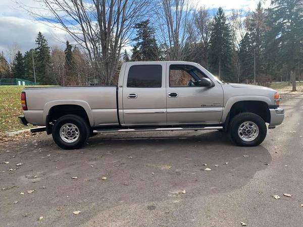 2005 GMC Sierra 2500 HD Crew Cab - Financing Available! - cars &... for sale in Kalispell, MT – photo 5