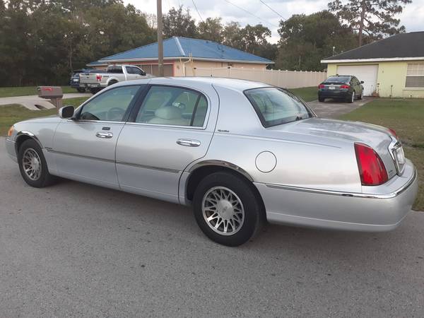 2000 Lincoln town car for sale in Ocala, FL – photo 3