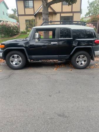 2007 Toyota FJ Cruiser 2WD - - by dealer - vehicle for sale in Los Angeles, CA – photo 11