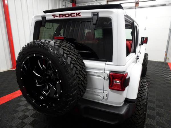 2021 Jeep Wrangler Rubicon T-ROCK sky POWER TOP suv White - cars & for sale in Branson West, AR – photo 24