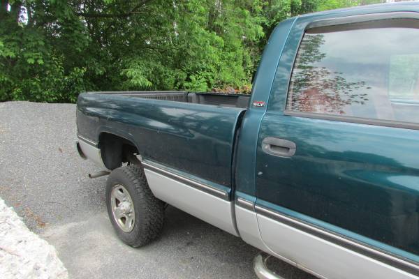 95 Ram 2500 4x4 with plow for sale in Stewartsville, PA – photo 6