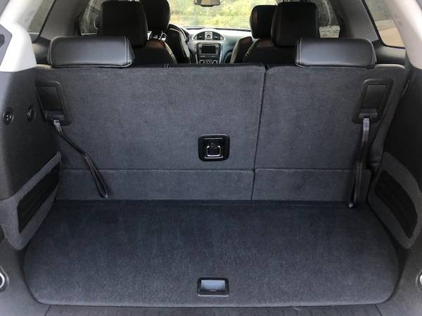 2014 Buick Enclave Silver Leather 2nd Row Buckets SUV**CLEAN... for sale in Heber Springs, TN – photo 22