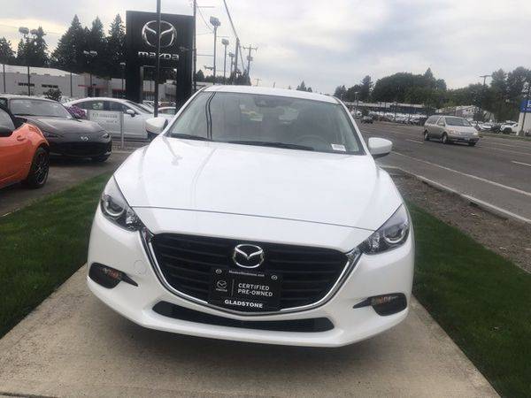 2018 Mazda Mazda3 Sport ( Easy Financing Available ) for sale in Gladstone, OR – photo 2