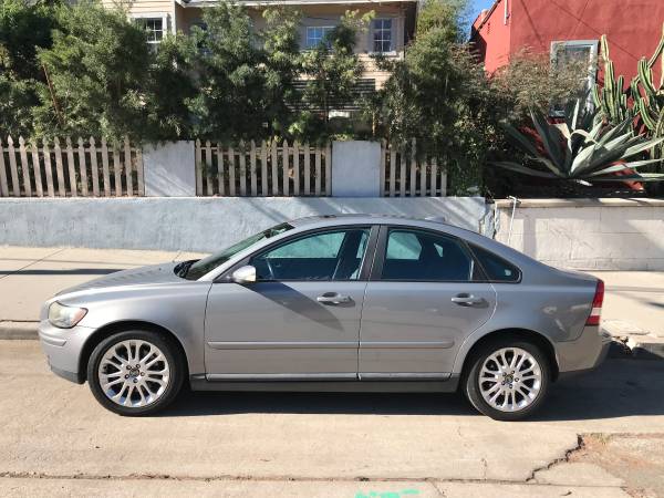 Nice Volvo S40 2005 For Sale - cars & trucks - by owner - vehicle... for sale in Los Angeles, CA – photo 2