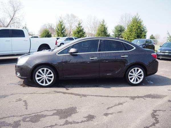 2013 Buick Verano Base - - by dealer - vehicle for sale in Youngstown, OH – photo 2