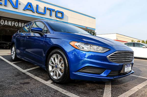 2017 *Ford* *Fusion* *SE FWD* Lightning Blue for sale in Oak Forest, IL – photo 10