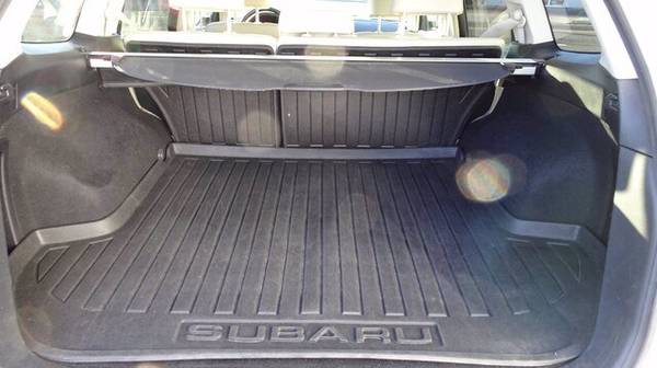 2013 Subaru Outback 2.5i Limited Wagon - cars & trucks - by dealer -... for sale in Spokane, WA – photo 8