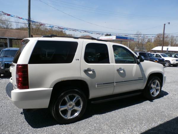2011 Chevrolet Tahoe Ltz 3rd ROW - - by dealer for sale in coalport, PA – photo 11