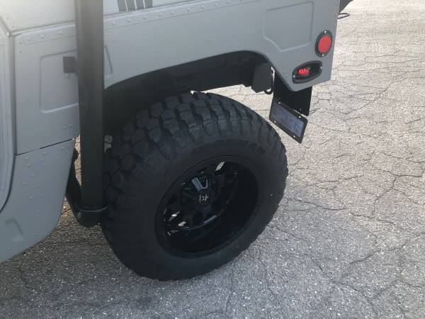 2001 humvee m1045A2 completely customized ! for sale in Port Charlotte, FL – photo 2